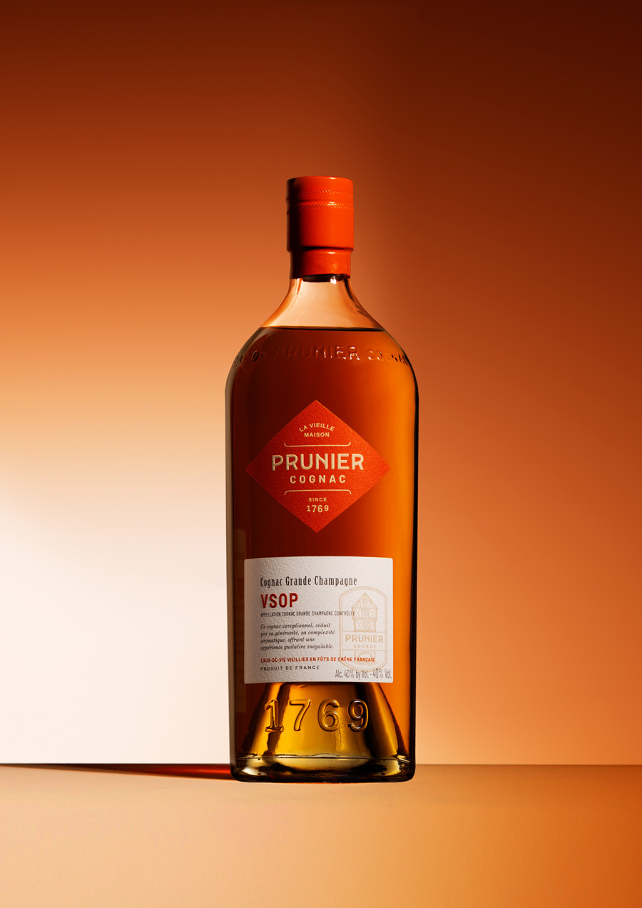Prunier VS Bottle