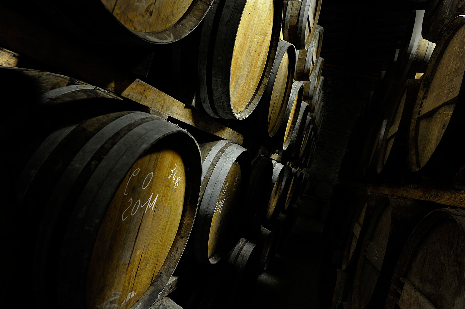 Spécialiste des alcools bruns français - Cognac, Brandy (depuis plus de 30 ans la Maison Prunier est leader sur le marché chinois pour le brandy